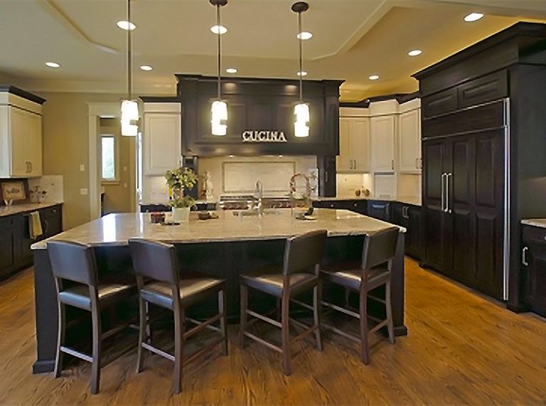 Town Construction Custom Kitchens Designs and Construction