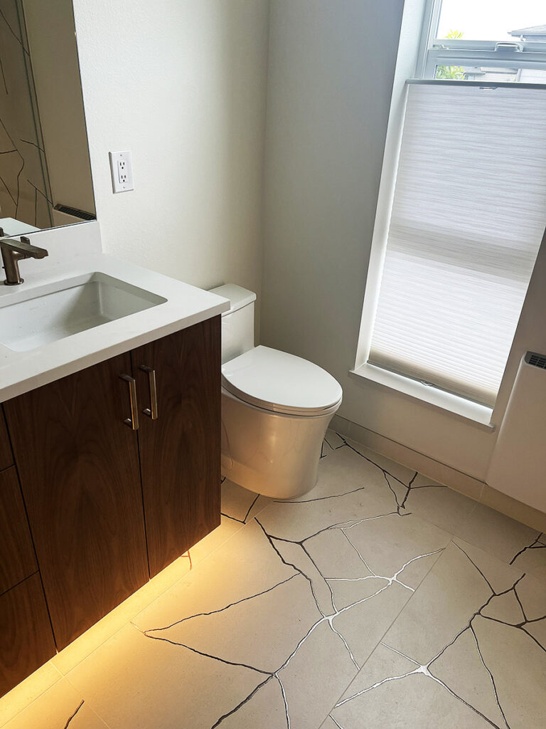 LYNNWOOD CUSTOM BATH AREA BY TOWN CONSTRUCTION AND DEVELOPMENT