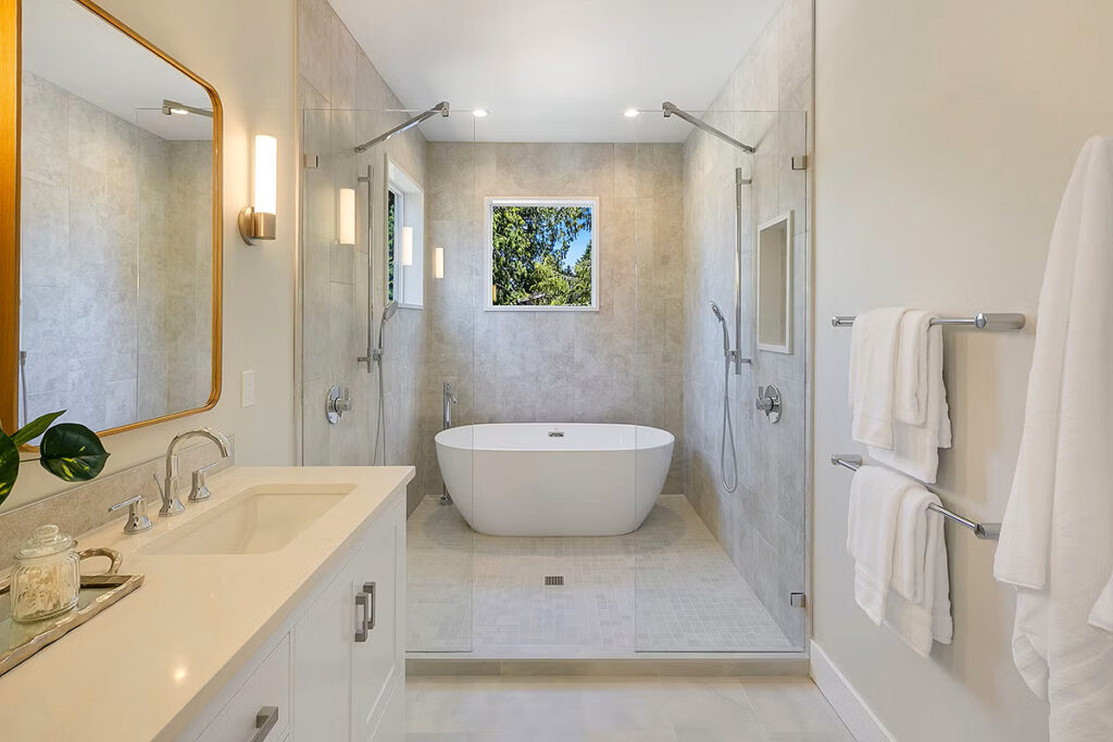 Master Bath in Shoreline WA.