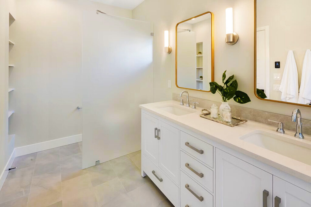 Shoreline Custom Master Bath and Shower