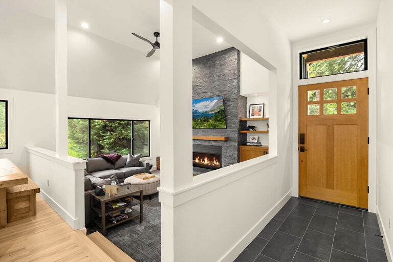 Remodeled Hallway/Entrance Way to Dining and Family Room